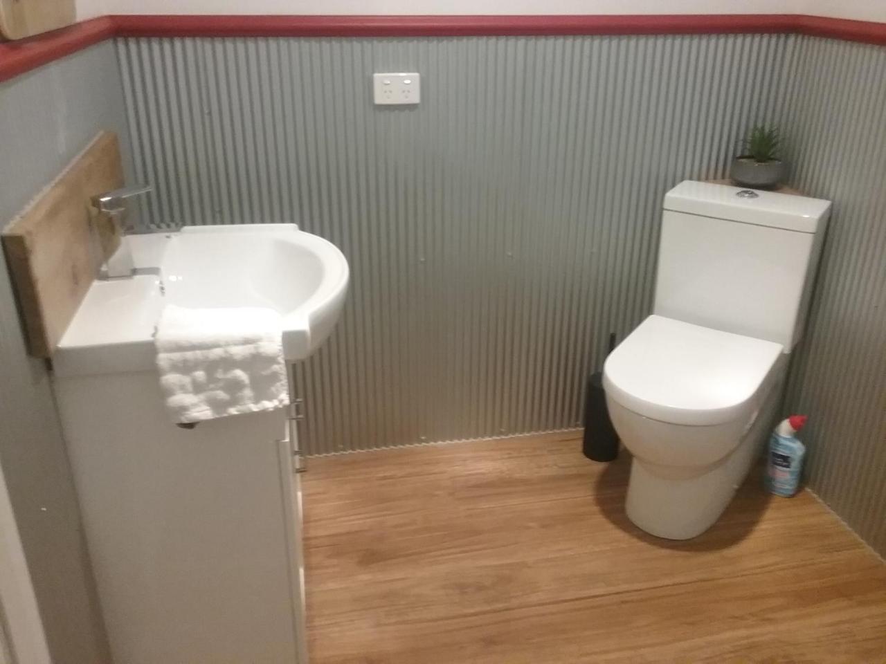 Tullah Tavern Eksteriør billede